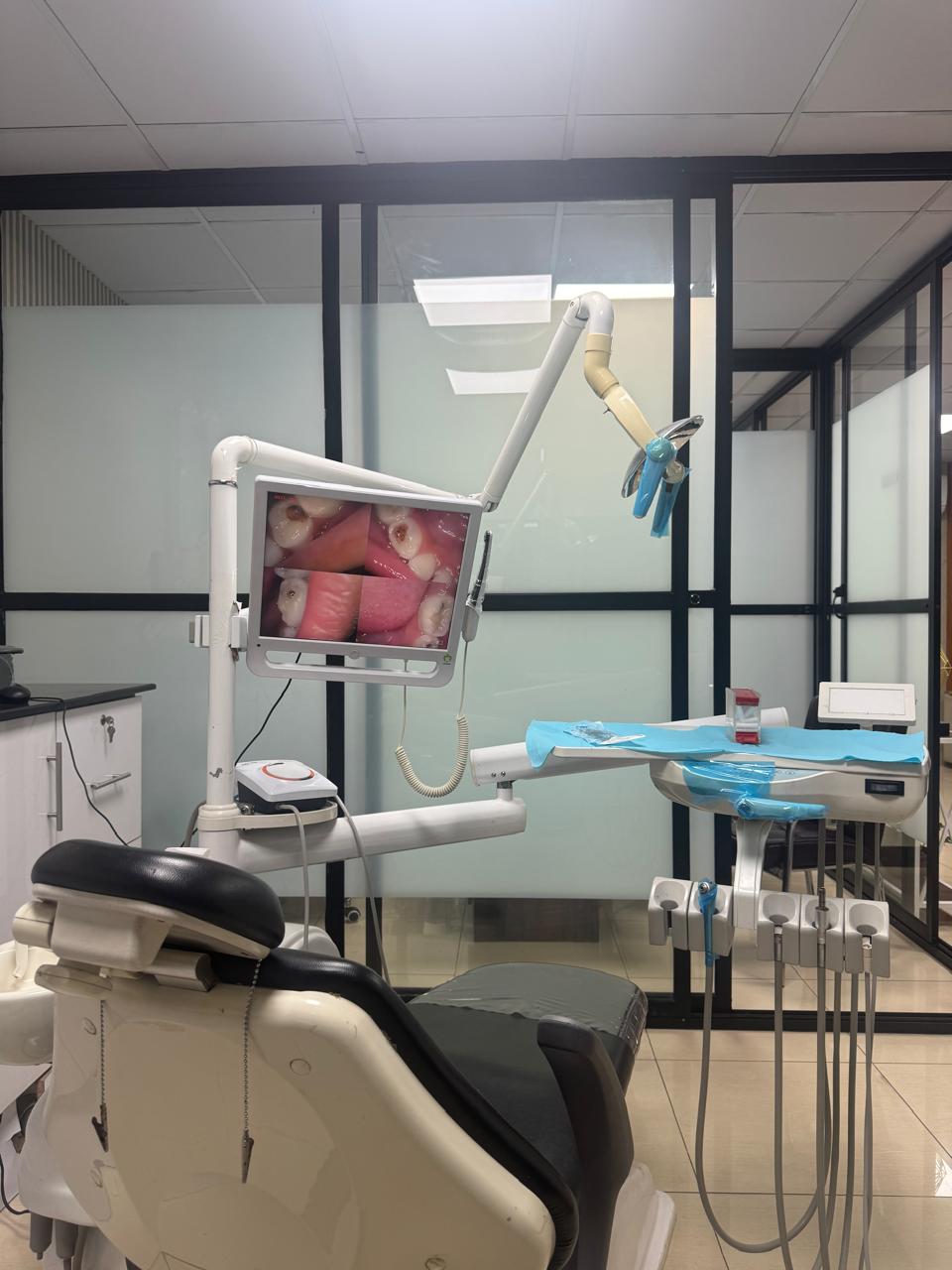 Contact Dental Specialists Lahore